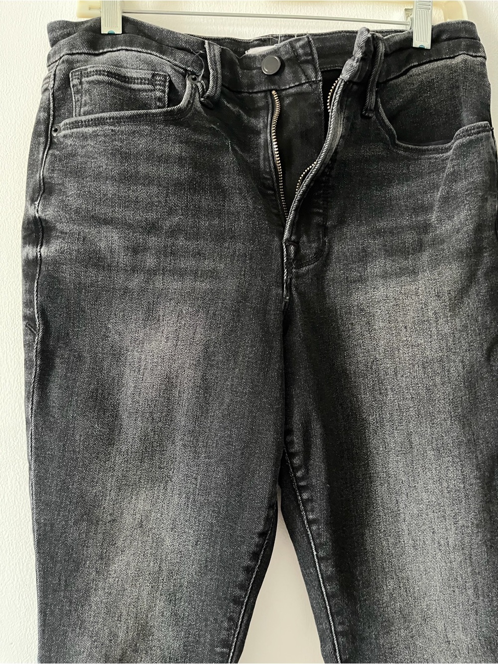 Woman’s Good American Black Washed Jeans - Classic Slim Fit